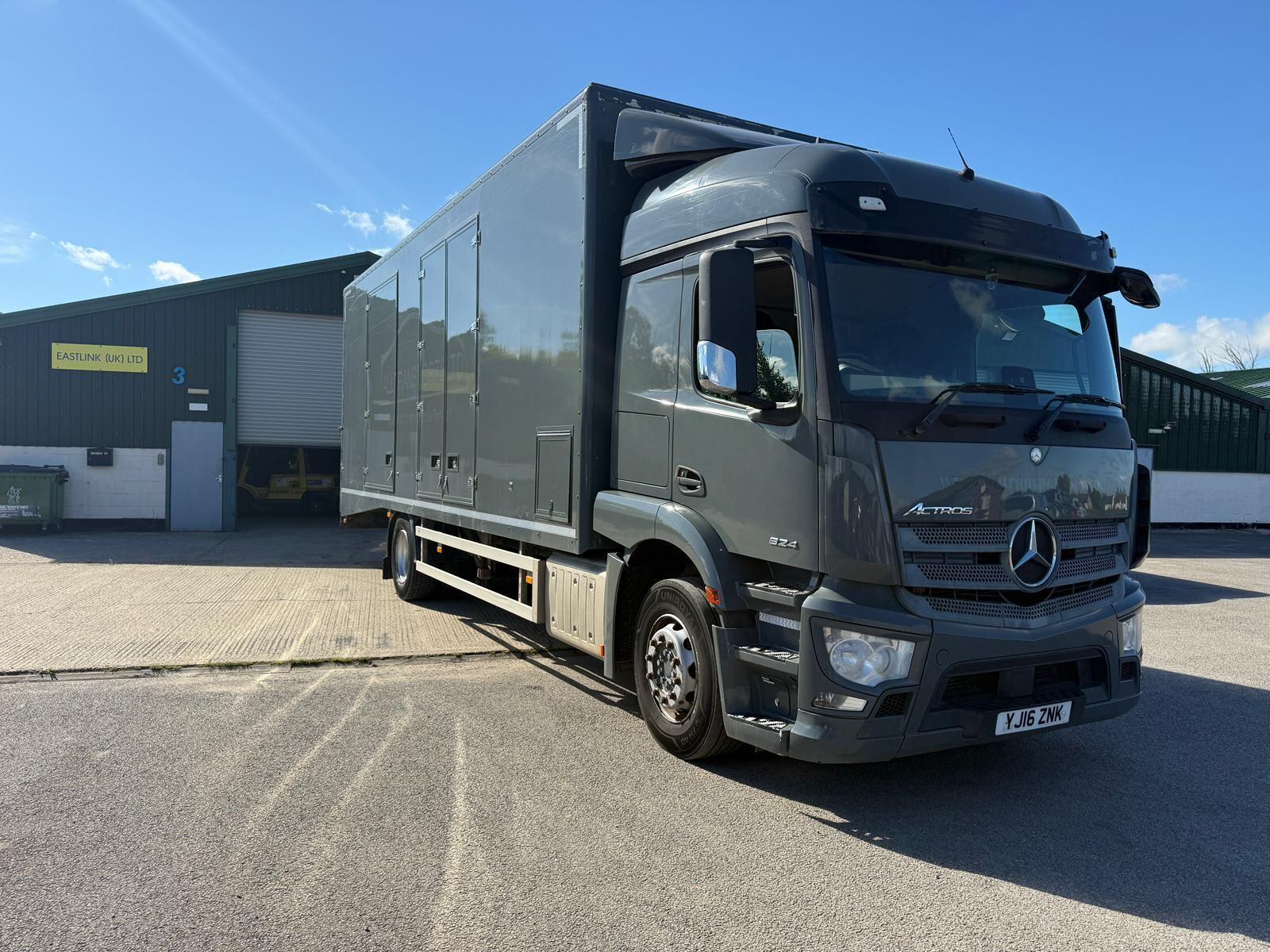Used Mercedes-Benz Actros trucks & lorries in Aylesbury